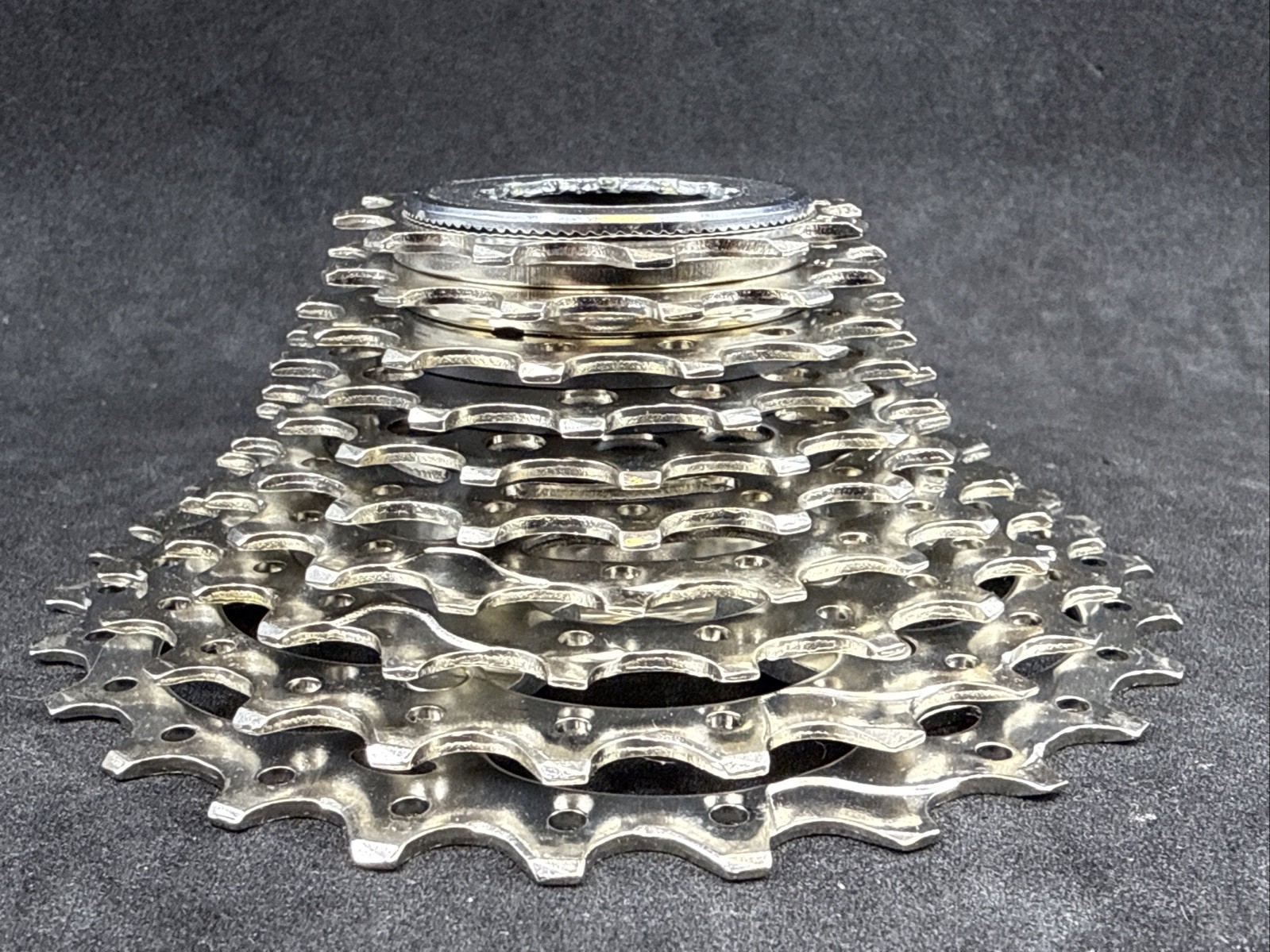 NOS Shimano 105 5700 CS-5700 12-27t 10-Speed HyperGlide Cassette NEW
