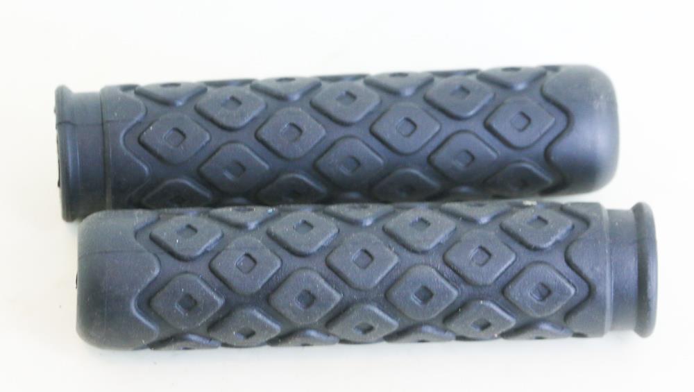 Universal Bike MTB Hybrid Flat Bar Handlebar Grips Black 125mm NEW