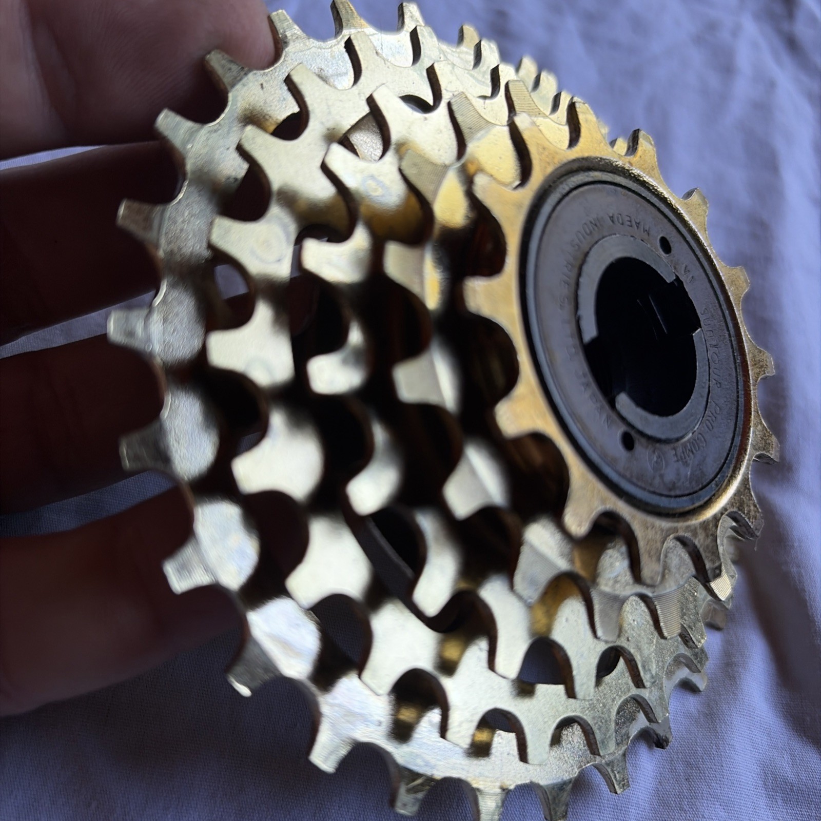 Vintage Suntour Pro-Compe Freewheel 5 Speed Gold NOS 14-28T 28T