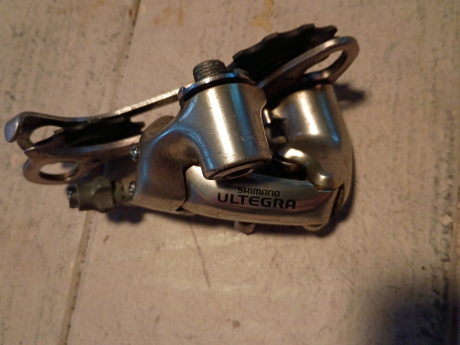 SHIMANO ULTEGRA REAR DERAILLEUR TRIPLE 9 SPEED LONG CAGE