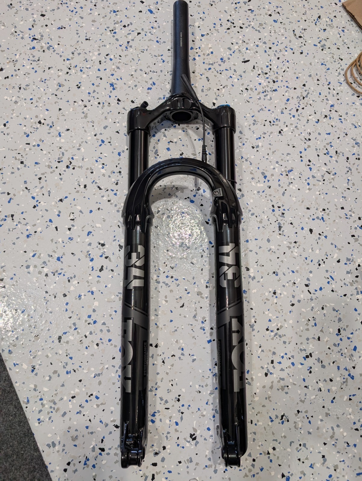 2022 Fox 34 Float Rhythm 130mm GRIP damper Live Valve 29