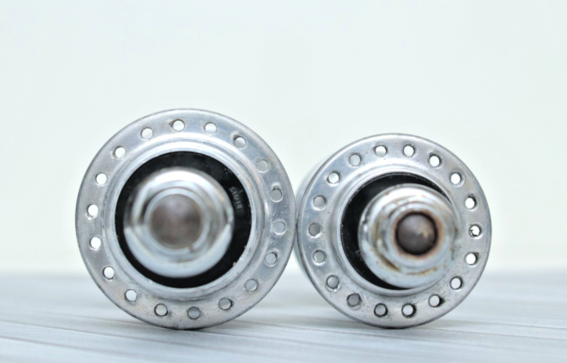 Suzue Sealed Tech Solid Axle Hub set 36H