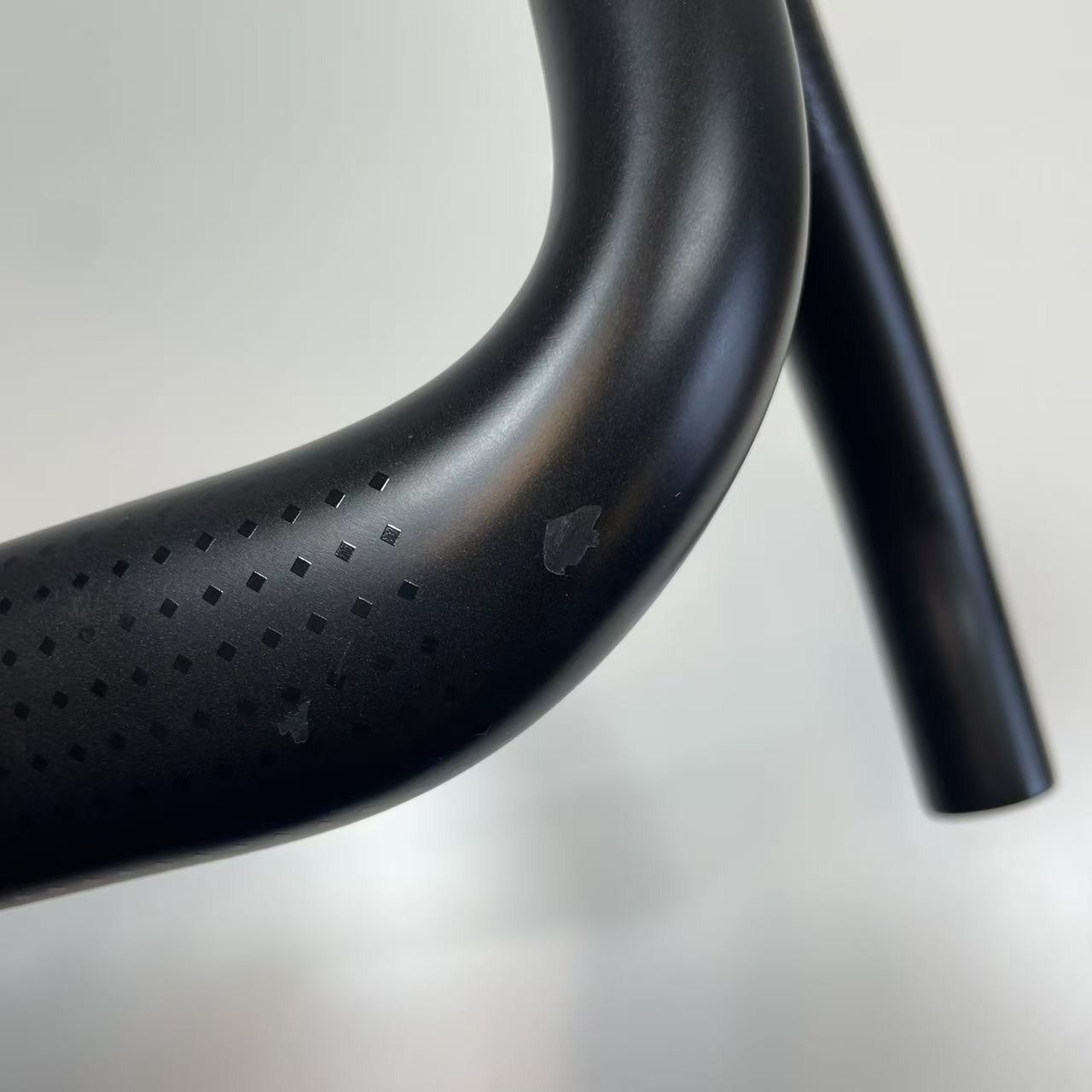 Road Bicycle Handlebars Carbon Handle Bar Drop Bars Cycling Groove Design 38cm