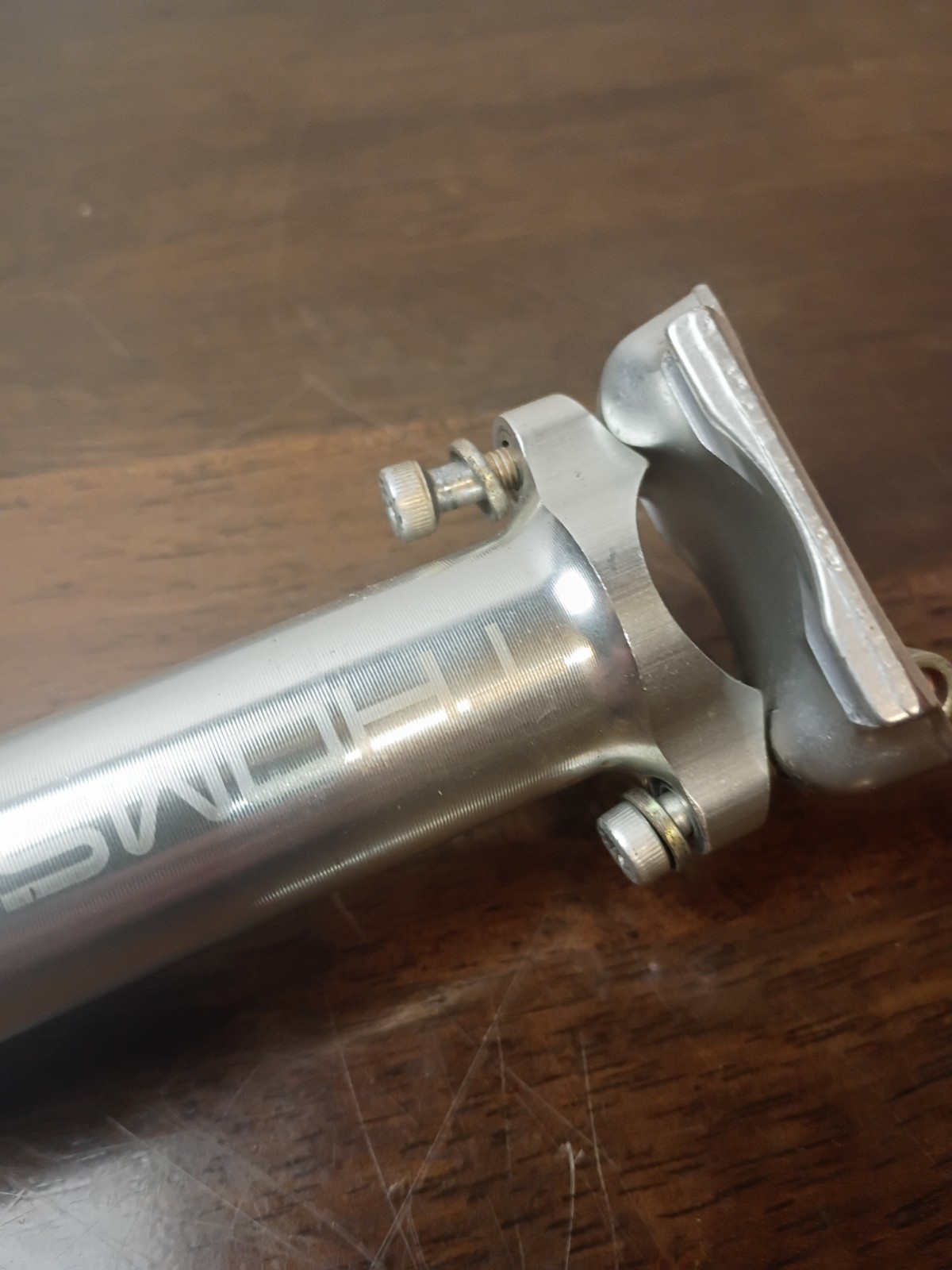 Thomson Elite seatpost, 27.2 x 250mm – silver