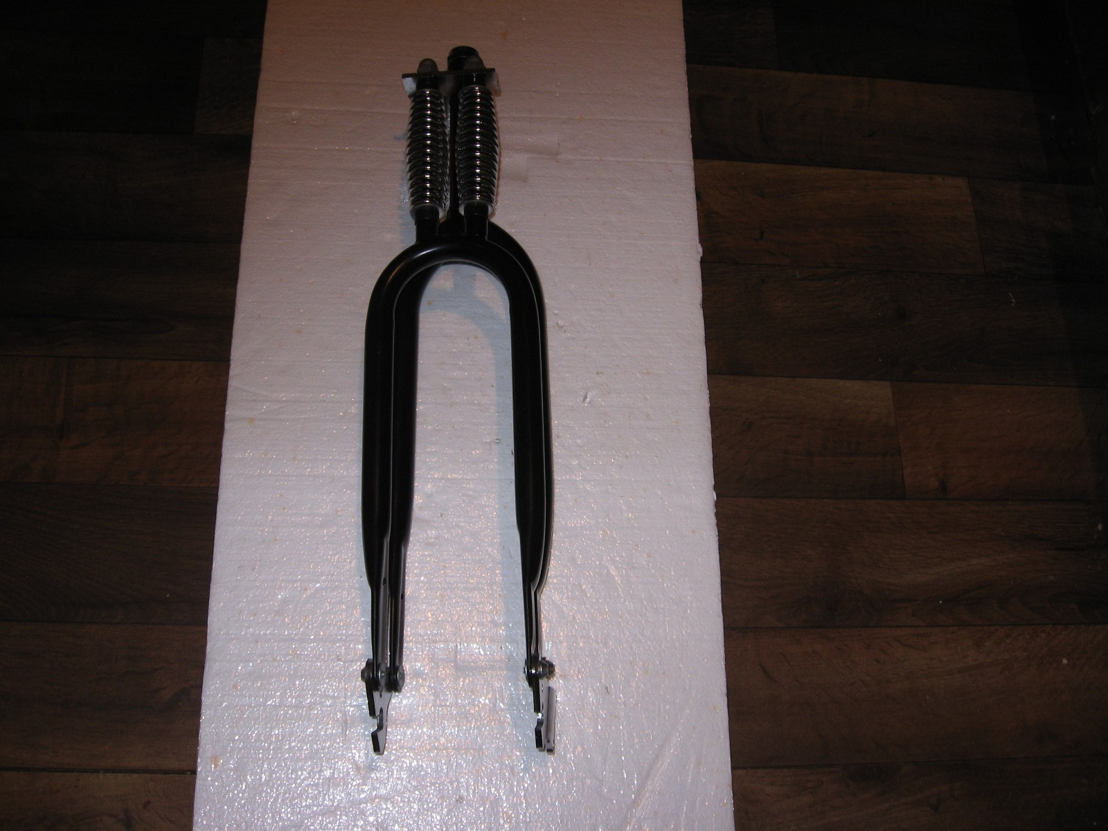 MONARK STYLE DUEL SPRINGER BIKE FORK NEW.