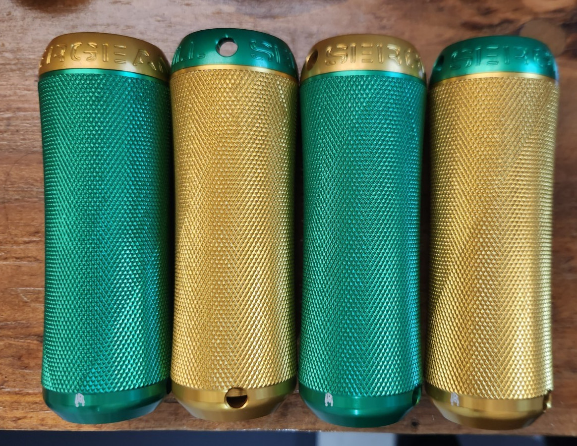 2026 IGI DRILL SERGEANT BMX FLATLAND MIXED GREEN/GOLD PEGS