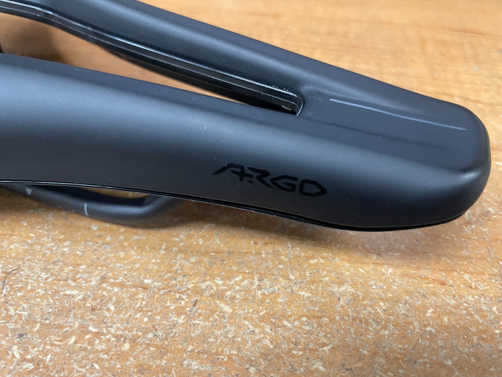 Fizik Tempo Argo Saddle 150mm /Black