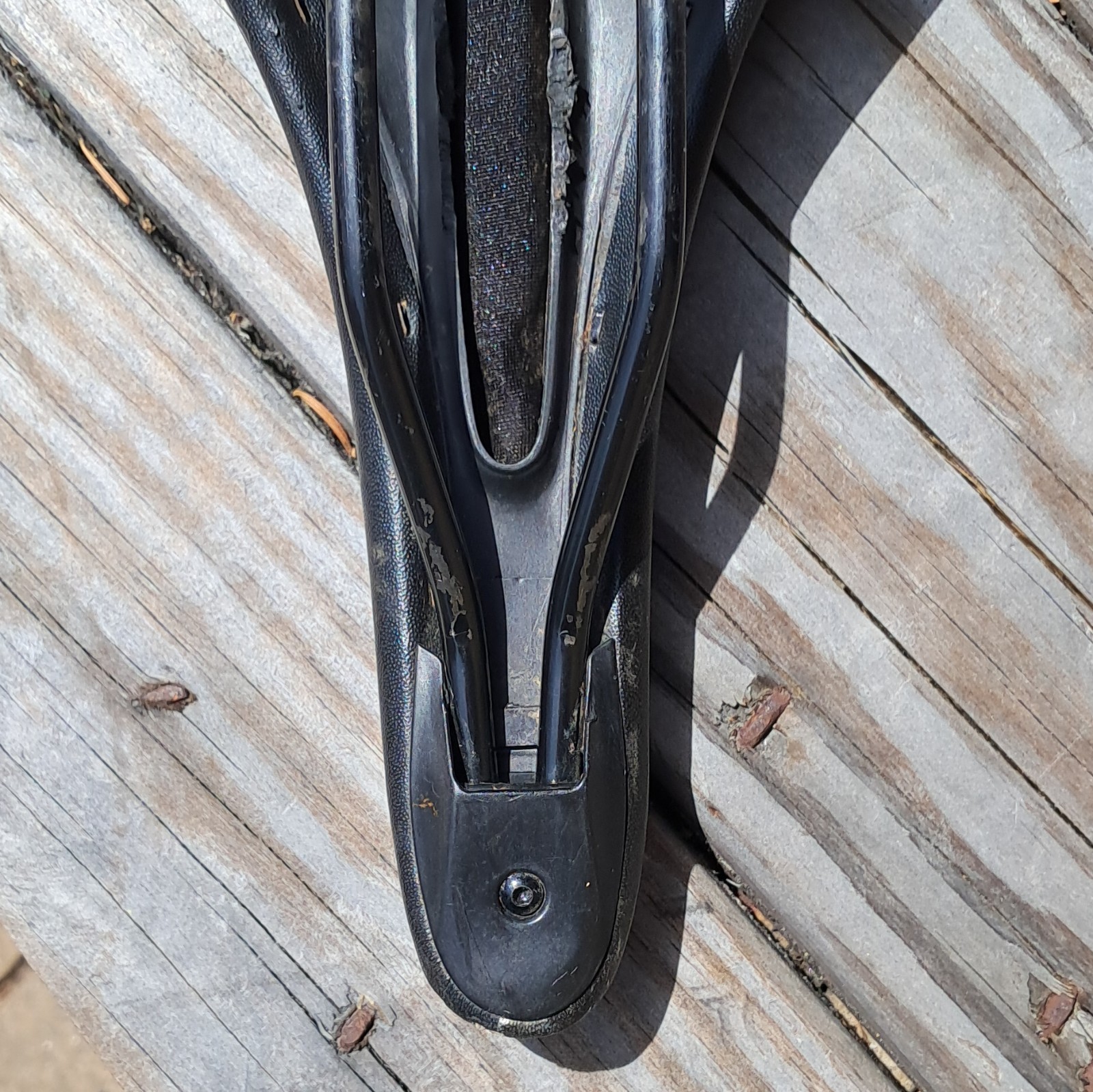 GT Racing Saddle Black Red Universal Bike Synthetic Steel Plastic