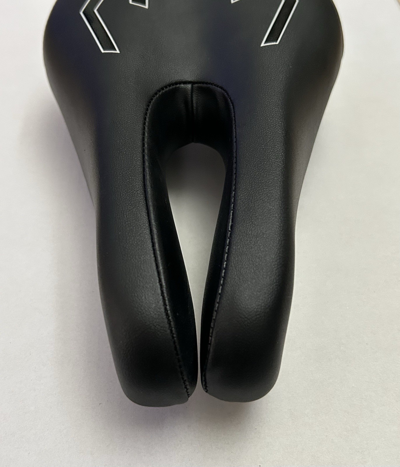 ISM PR 2.0 40 Performance Bicycle Saddle Seat Black New Open Box Road MTB Bike