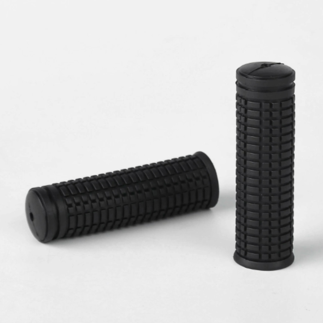 2 PCS Black Pattern 7/8 in Opening Flexible Durable Rubber Bike Grips 4″ Length