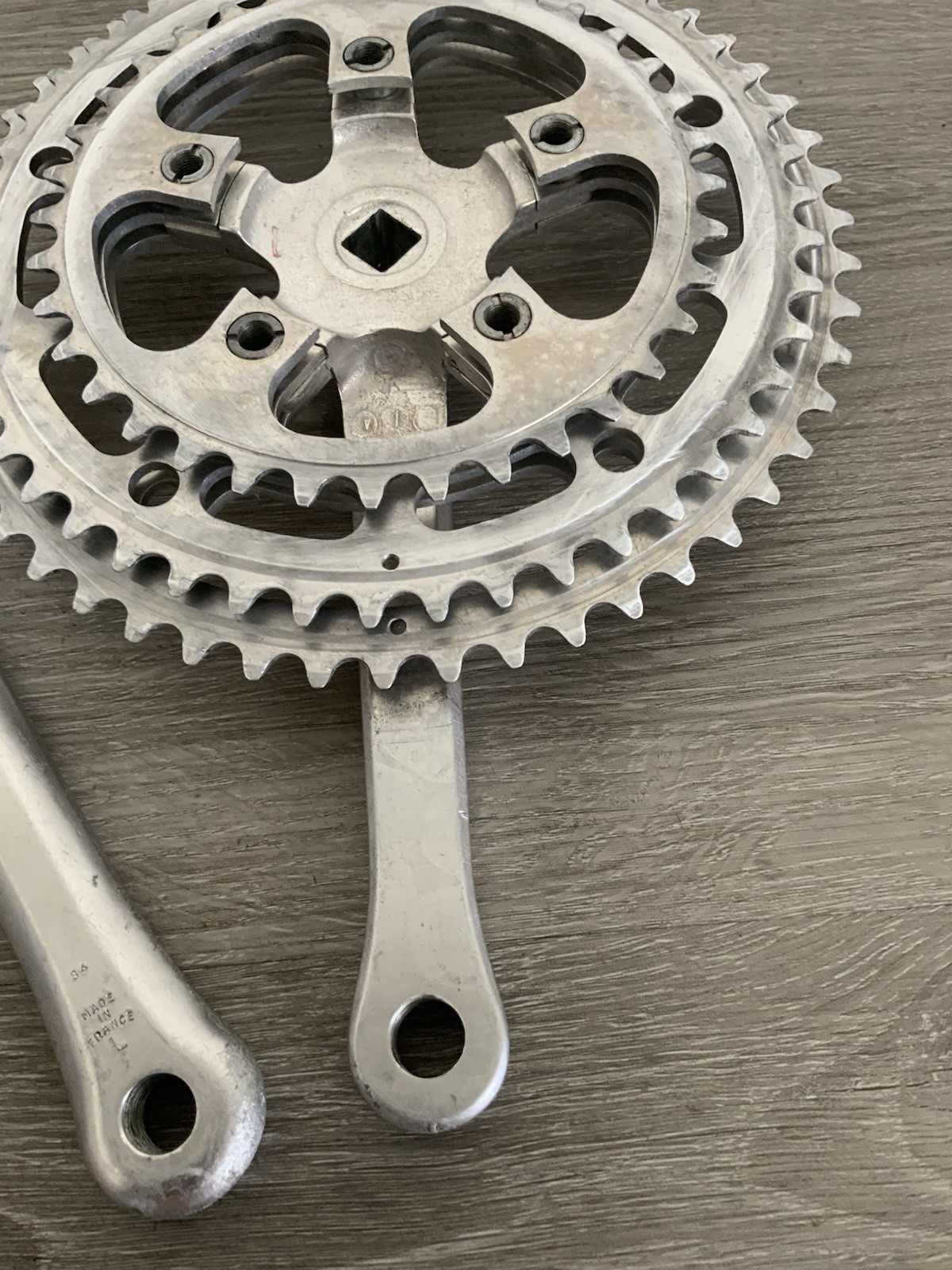 STRONGLIGHT CRANKSET TRIPLE 36-47-52 TOOTH 170 MM ARM LENGTH 9/16 PEDAL THREADS