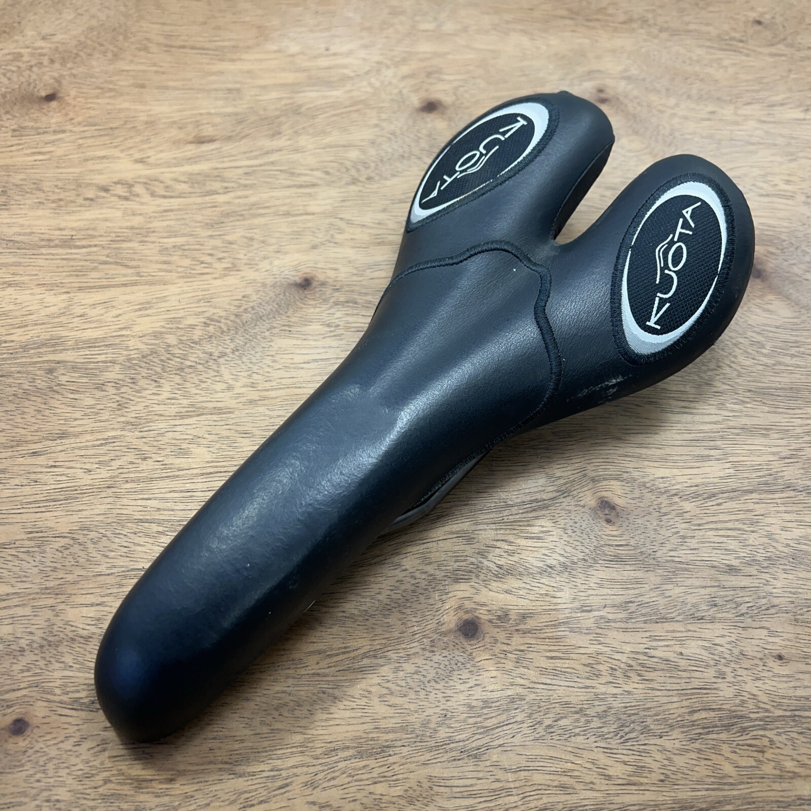 Selle San Marco Kuota TriathGel T-X)TX-CO Carbon Saddle 132x280mm