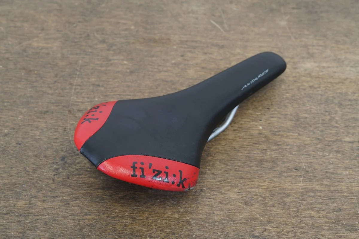 132mm Fizik Antares R5 Cr-Mo Rail Road Saddle 210g