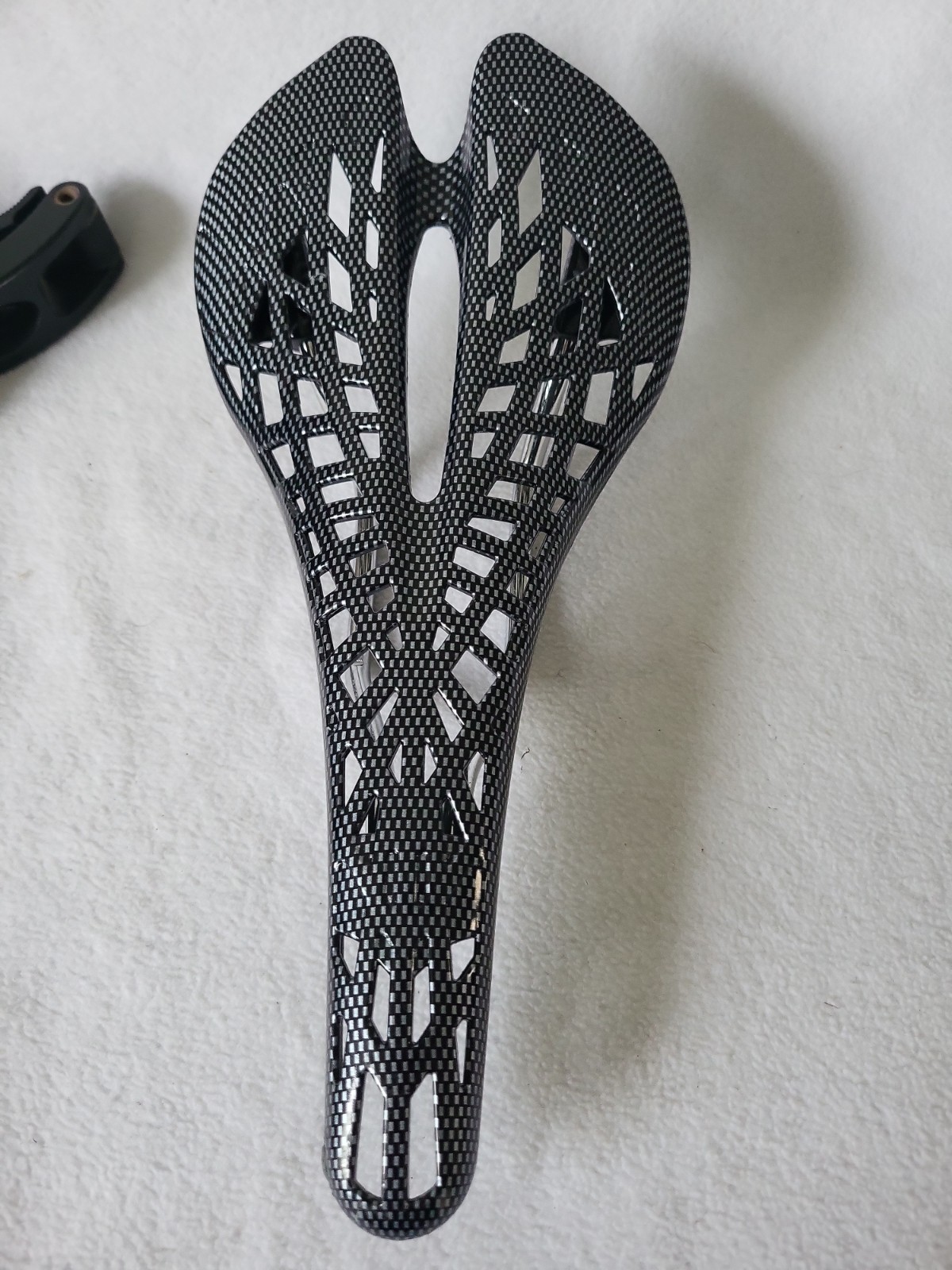 Cane Creek Thudbuster Suspension Seatpost And Seat