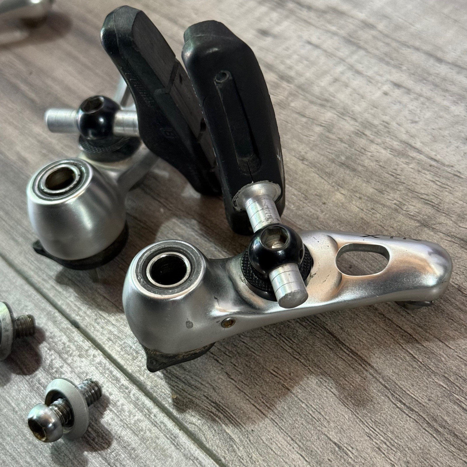 First-Generation XTR BR-M900 Cantilever Rim Brakes 