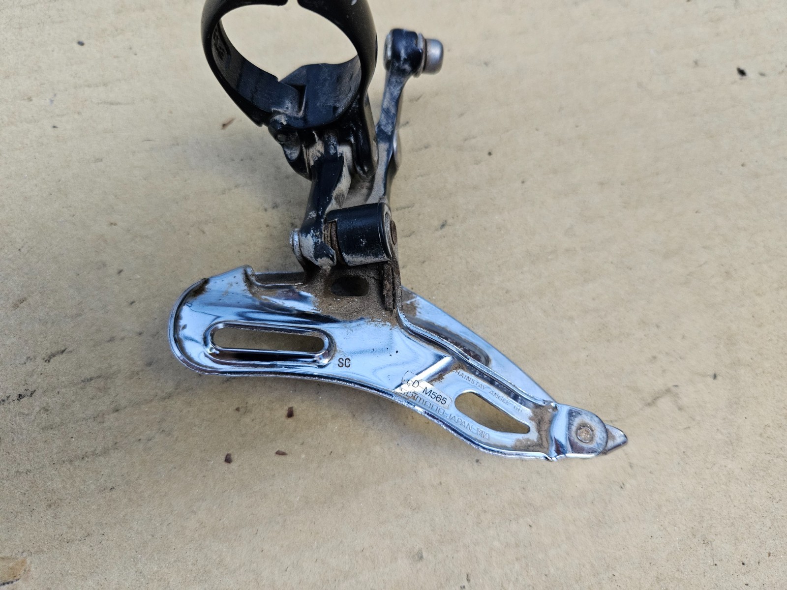 Shimano Deore LX Front Triple Derailleur 31.8mm Clamp Bottom Pull FD-M565 Japan