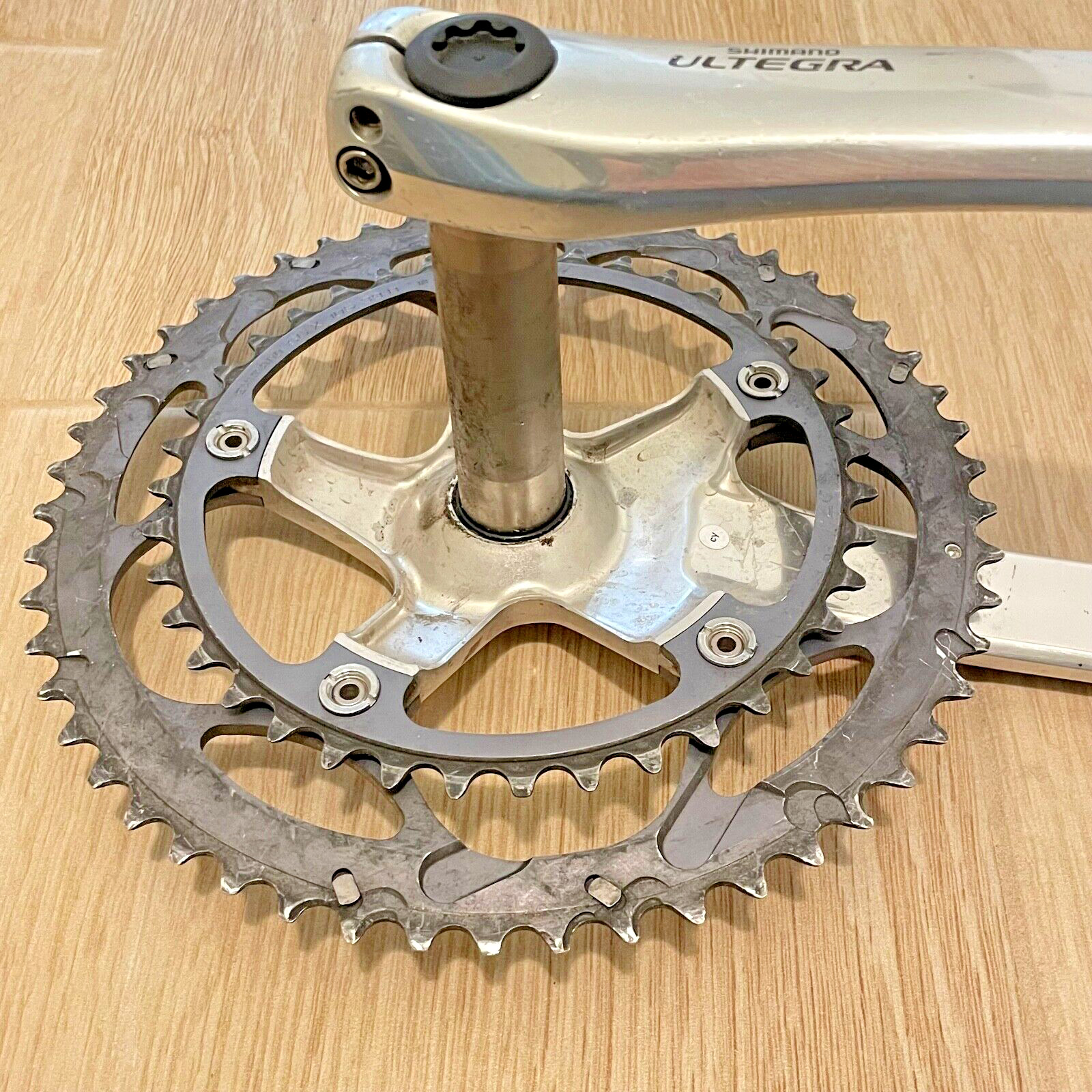 Shimano Ultegra FC-6600 Road Bike Crankset – 175 mm, Double 53-39 Tooth