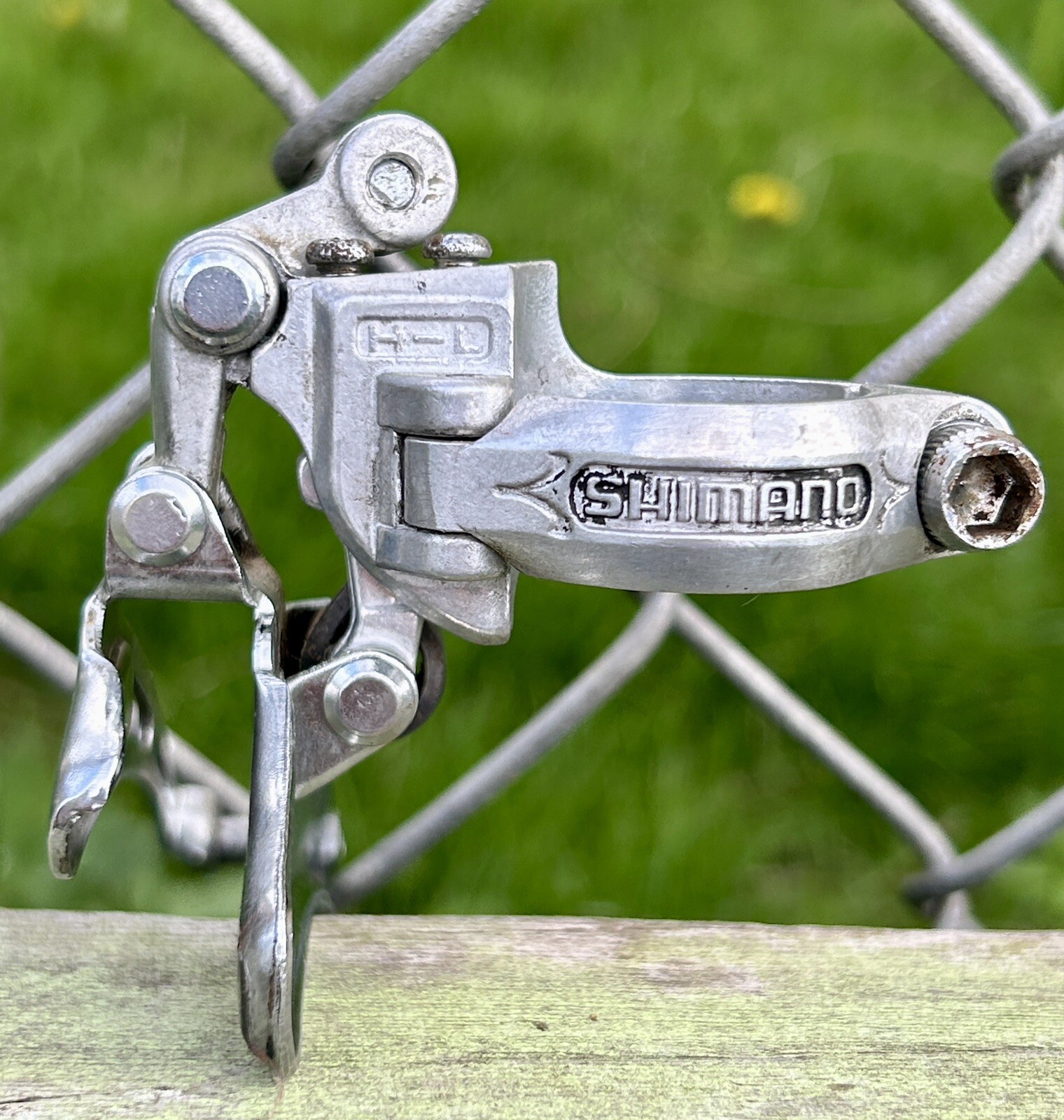 Shimano 600 Arabesque Front Derailleur 28.6 Clamp Vintage Road Bike Double 1970s