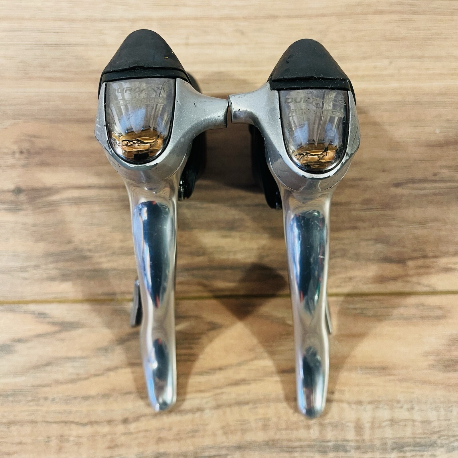 Shimano Dura-Ace ST-7700-C 2 x 9 STI Shifters STI