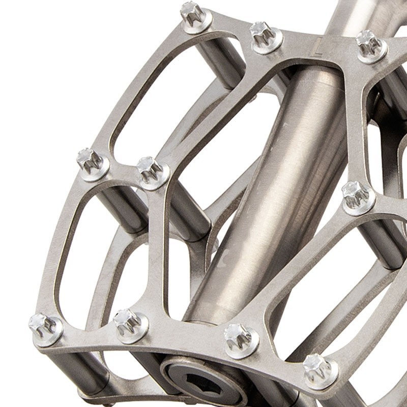Quick Release Bicycle Pedal Alloy Construction 14mm Thread Silver Finish