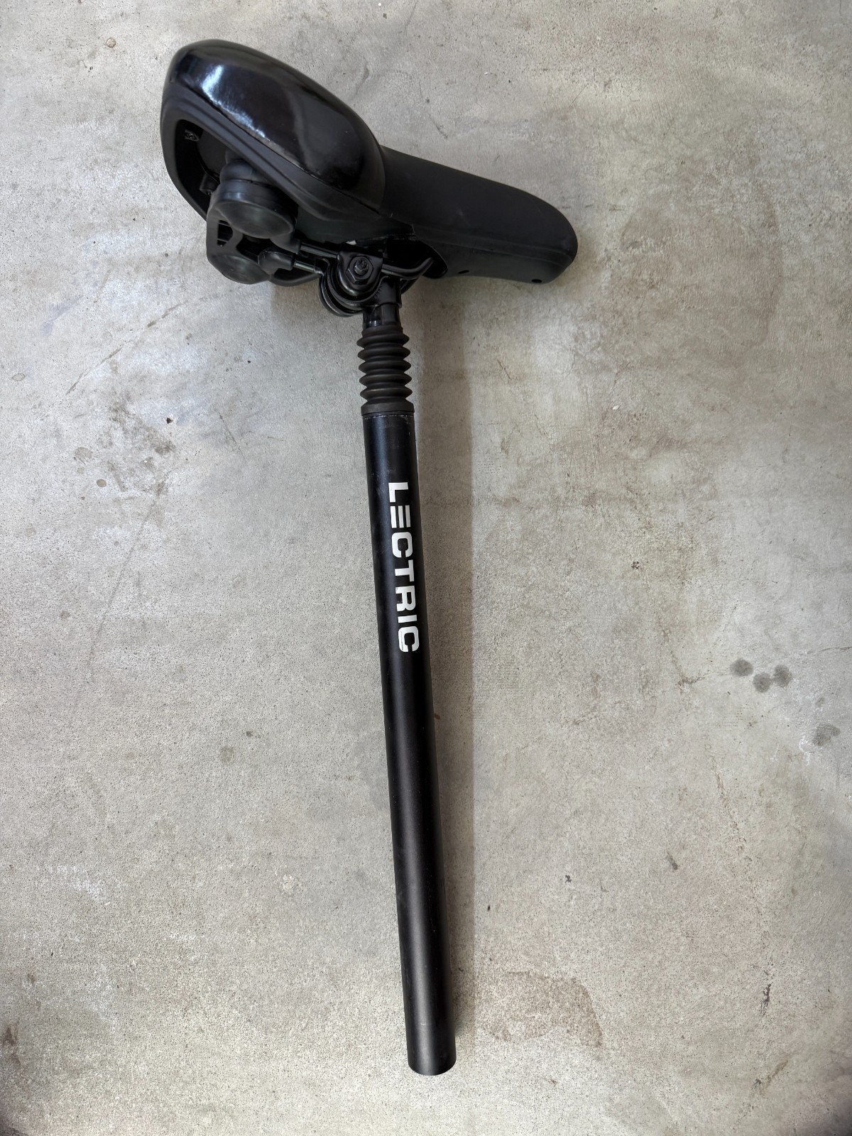 *USED* Lectric Ebike Bicycle Bike Seat Saddle 31.8