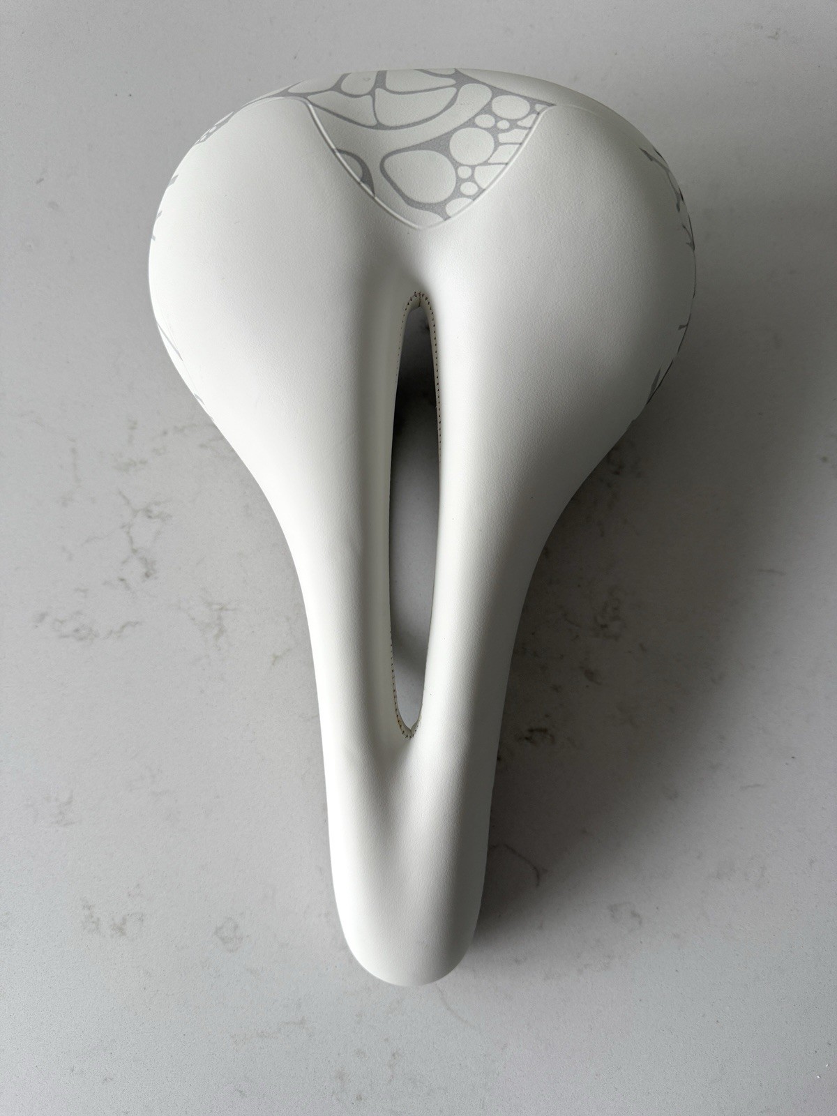 Terry Butterfly Women’s Bicycle Seat Ergonomic Cutout – FEC Alloy Rails – White