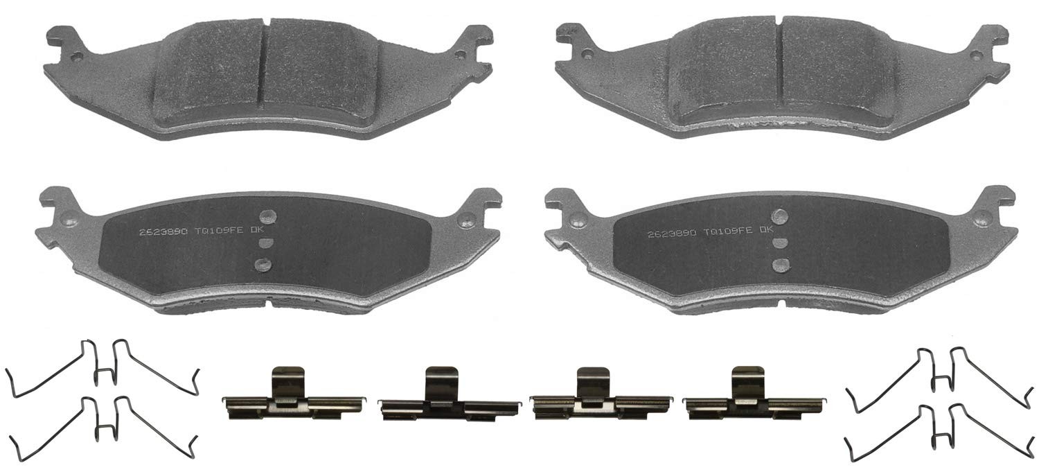 Wagner Brake Thermoquiet Mx1046 Semi-Metallic Disc Brake Pad Set