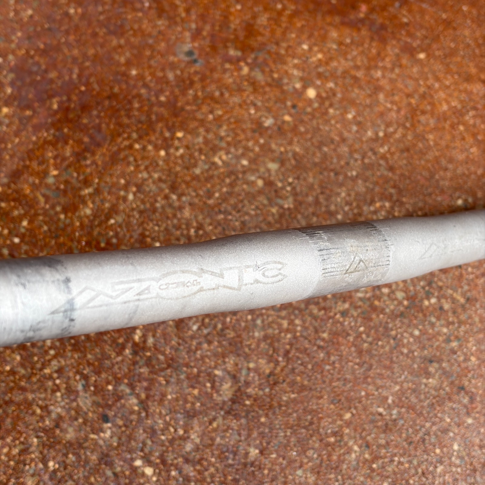 Vintage Oneal Azonic MTB Handlebars 560mm Wide 25.4mm Flat Bar