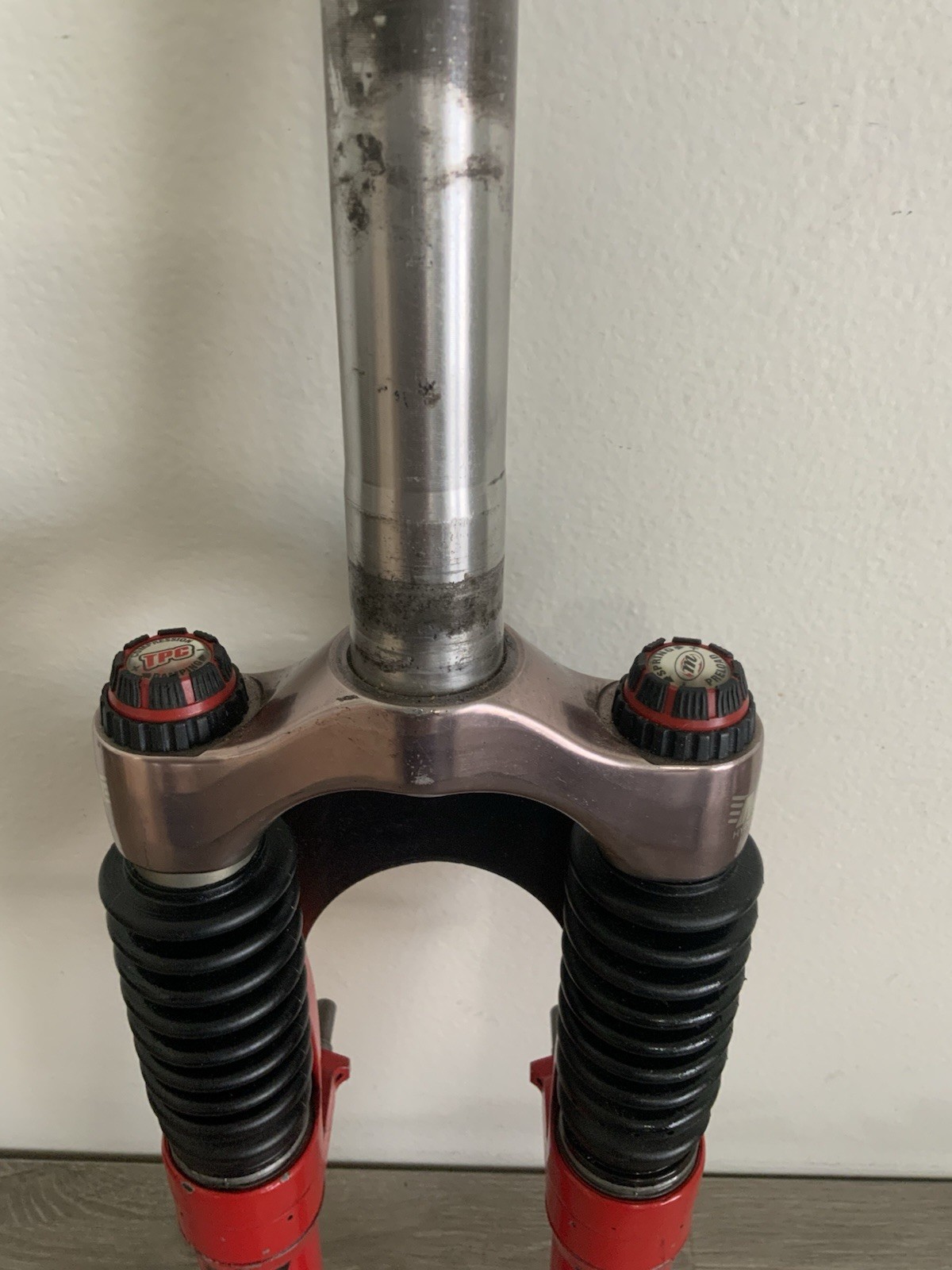 MANITOUR SX CARBON FORK 26’ER 210 MM STEERER 1 1/8 INCH STEERER 1.3 KGS