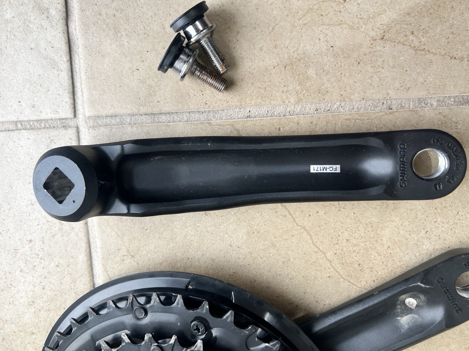 Shimano FC-M171 Crankset 6/7/8 Speed 24/34/42T MTB 170mm Arm Black