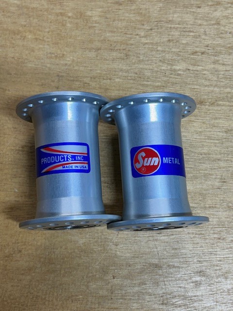 Vintage Sun Metal 36H Hubs with Bearings NEW