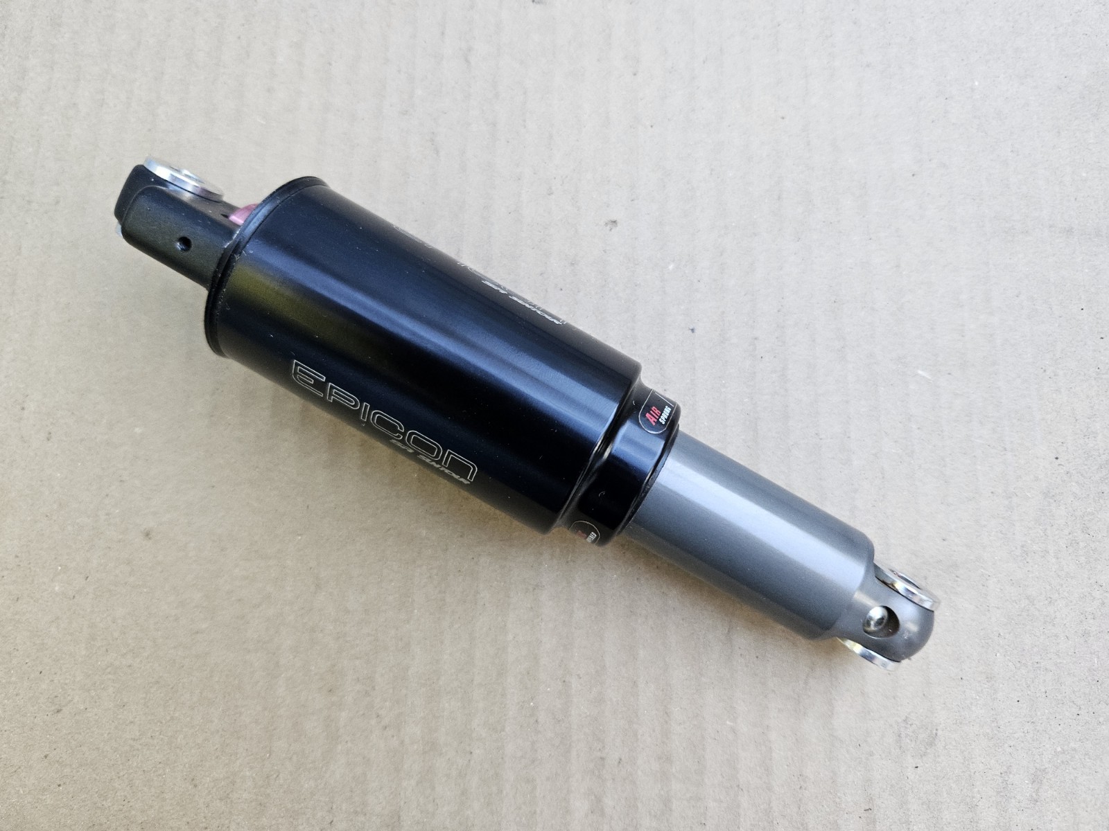 SR Suntour Epicon Mountain Bike Rear Air Shock 7.5″ Eye to Eye