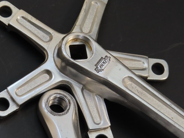 Vintage 170mm x 130bcd Shimano 600 Arabesque crank arms Japan