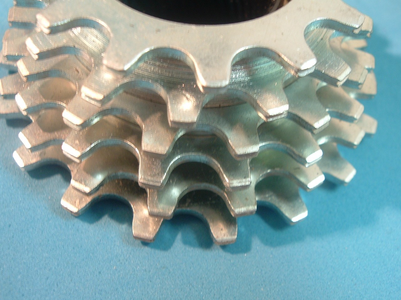 Maillard 700 Compact Helicomatic 6-Spd 13T-18T NEW /NOS Road Freewheel-Rare Mint