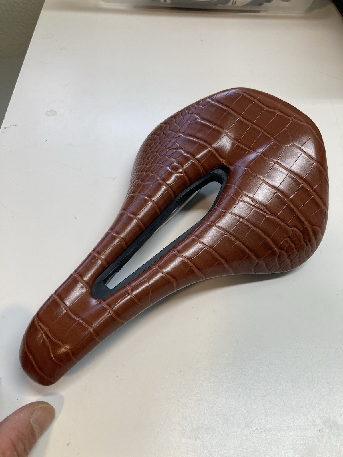 Brown leather saddle 160mm x 250mm road gravel mountain bike seat short power
