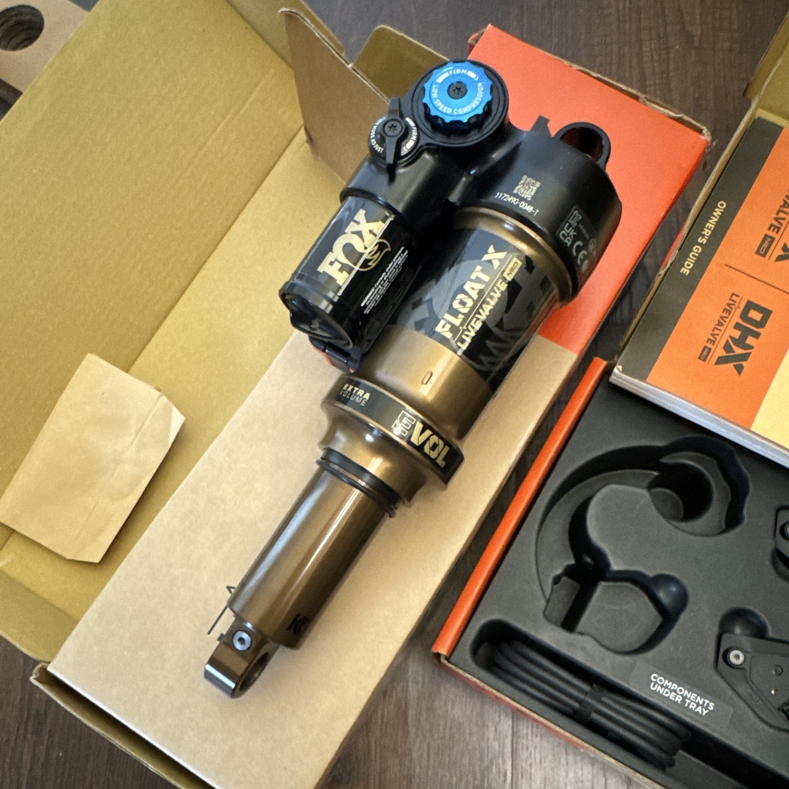 FOX Float X Live Valve Neo Air Rear Shock 210×55 Gold/Black 973-01-357