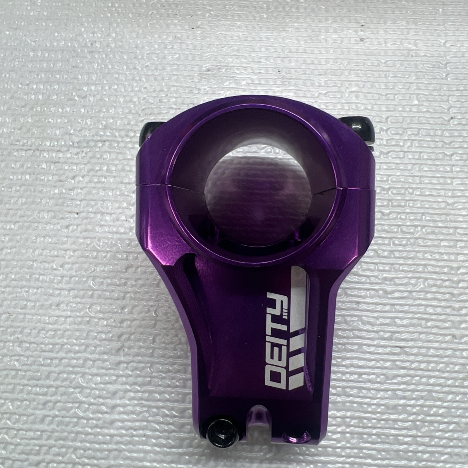 Deity Copperhead Stem 35mm x 42mm Purple