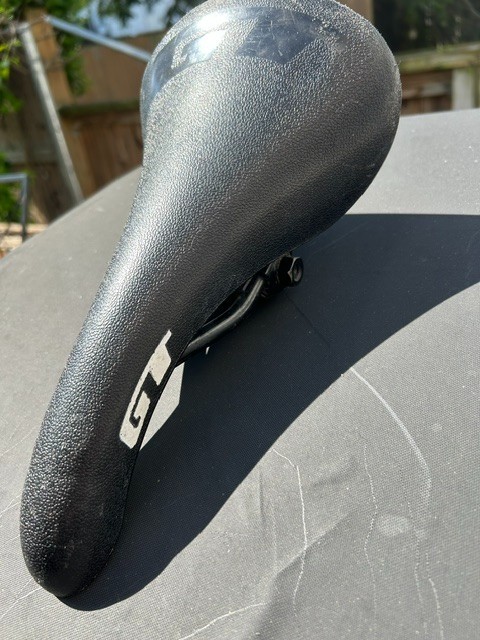 GT BMX Seat Black Plastic for any PRO SERIES – MACH ONE – INTERCEPTOR