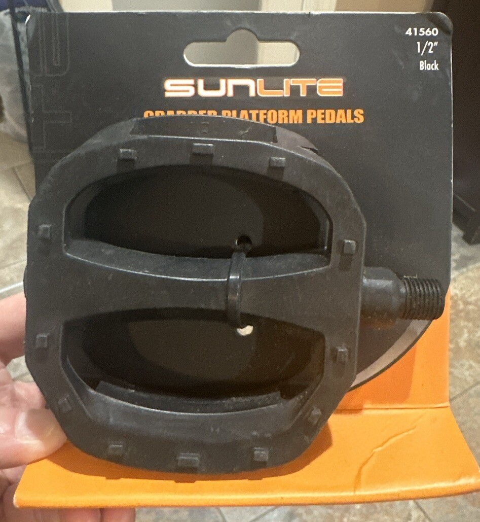 Sunlite Grabber Platform Pedals 1/2″ One-Piece ABS Resin Body Molded Pins Black