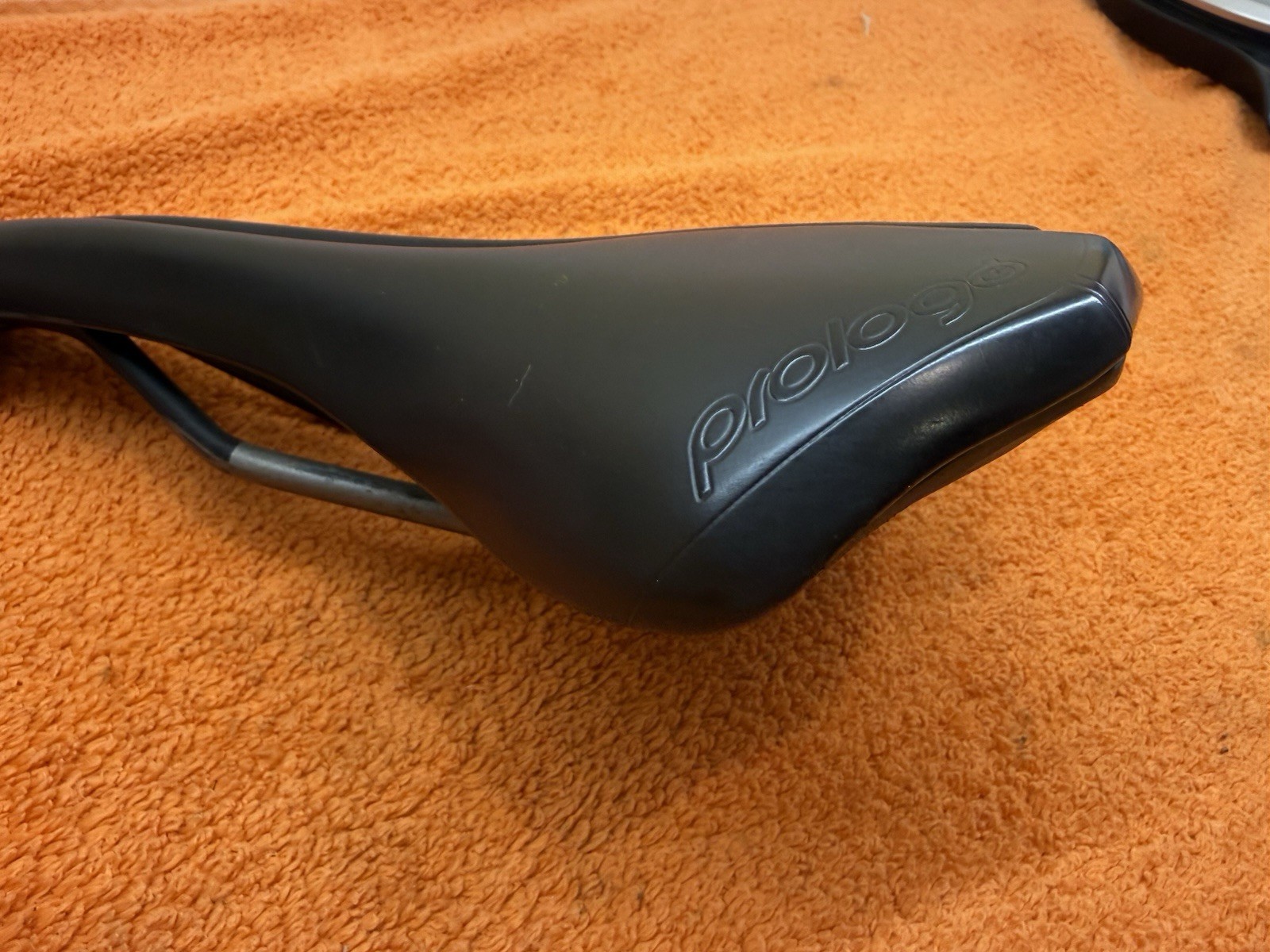 Prologo Kappa PAS Road Bike Cutaway Saddle seat 143mm