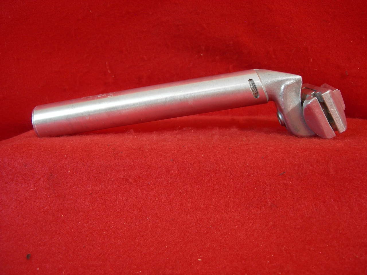 Sakae CR Alloy Seat Post 26.6 mm x 200 mm Offset Used