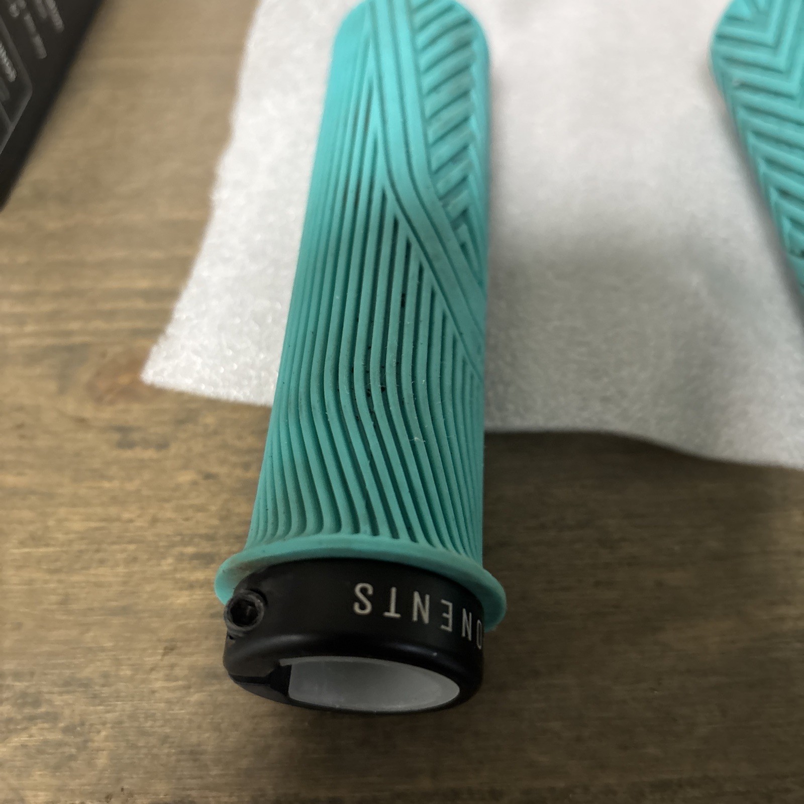 X Large Seafoam Teal Mountain Bike MTB Grips 30mm 34mm 25A Durometer Durable Set