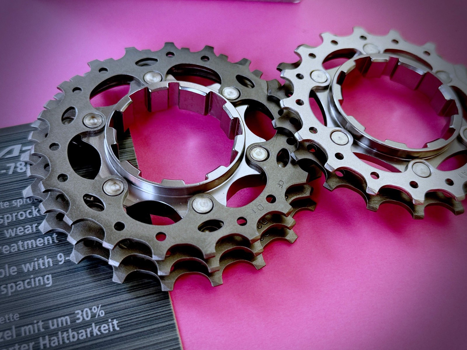 SHIMANO HARD SPROCKET CASSETTES ACE CS-7900 12-25t ALU-TITANIUM NEW IN BOX NOS 10s