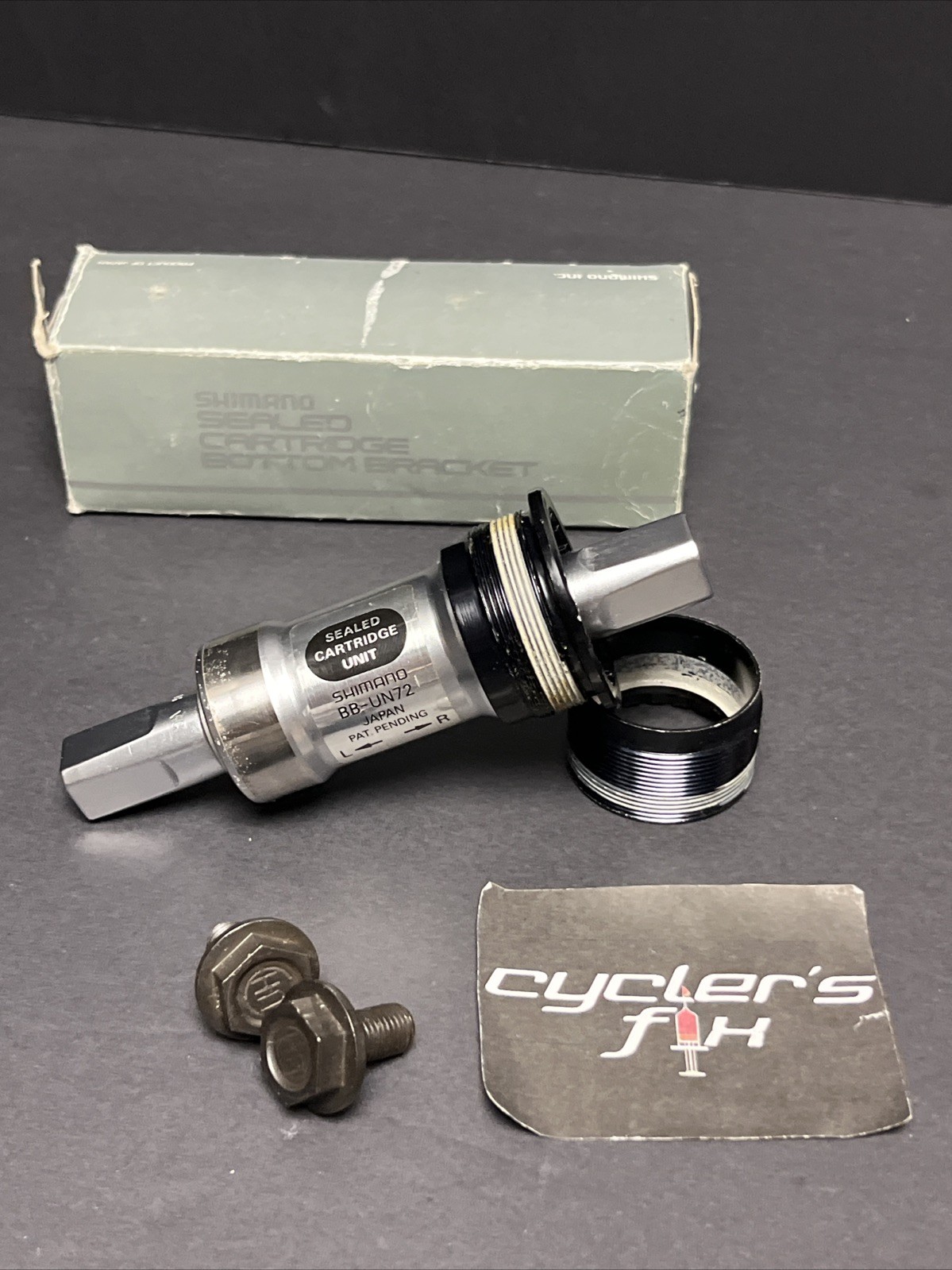 NOS Shimano BB-UN72 115x68mm Bottom Bracket Shell Square Taper English Single SR