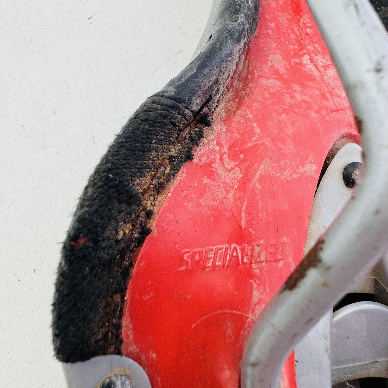 Vintage Specialized Bicycle Saddle Seat Black Cutout Road MTB Hybrid Bike A66