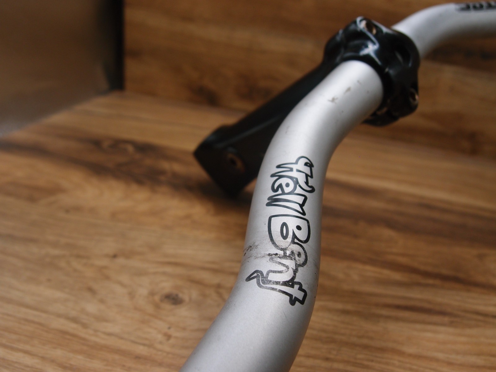 riser handlebar TiTec Hell Bent + ahead stem ZERO from Diamondback