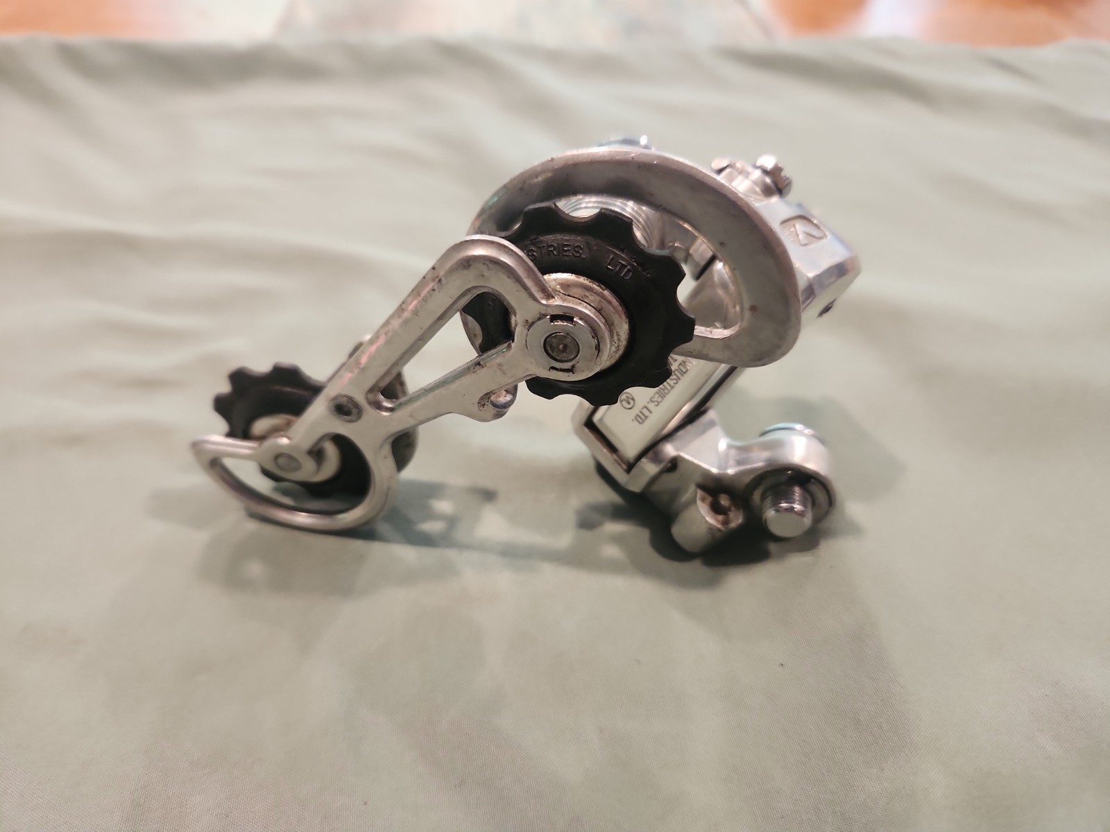Suntour VX GT Rear Derailleur Vintage Alloy, Long Cage, Bolt-On for Touring