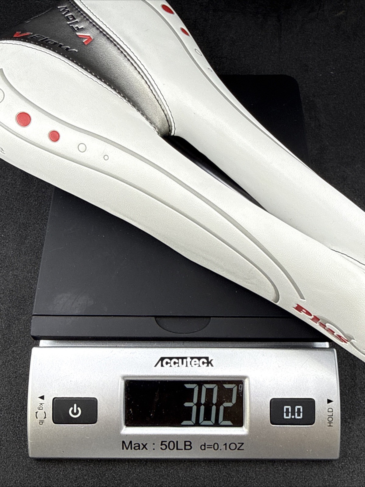 Cobb PLUS White Silver Red 132mm Hollow Cro-Mo Rail Road Cutout Saddle 302 Grams