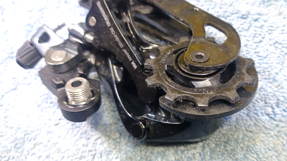 VGC, used, Shimano Dura Ace RD-R9100, 11 Speed, Cable Shift Rear Derailleur