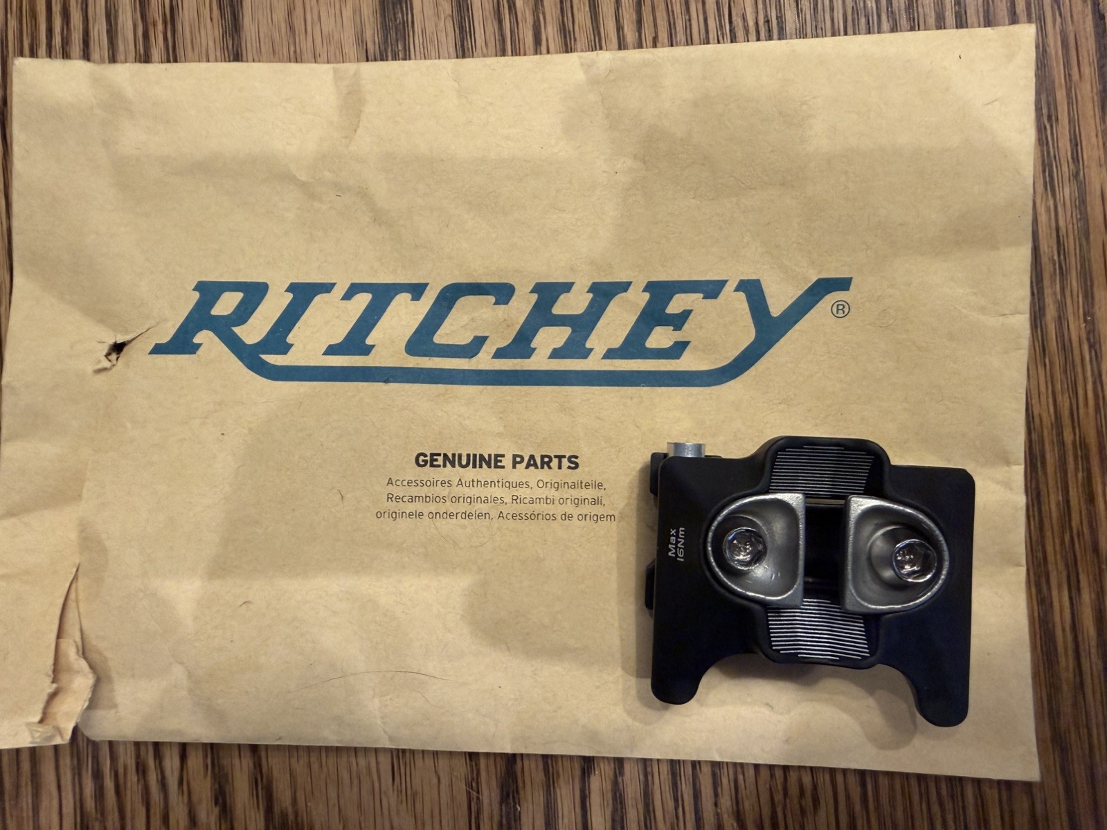New Ritchey Link Seatpost Clamp Kit for Standard Rails Offset Design Black